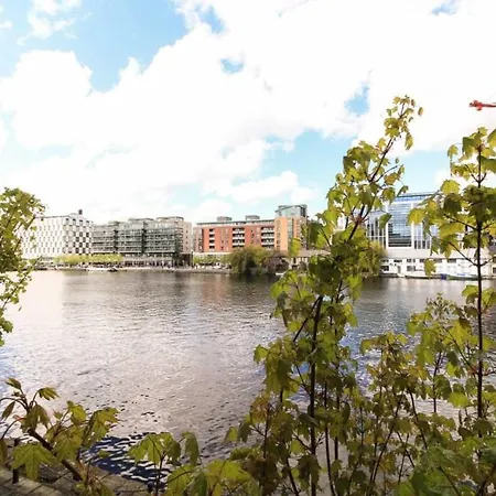 Apartment Comfy Silicon Docks Apt With A View On Waterfront Dublin